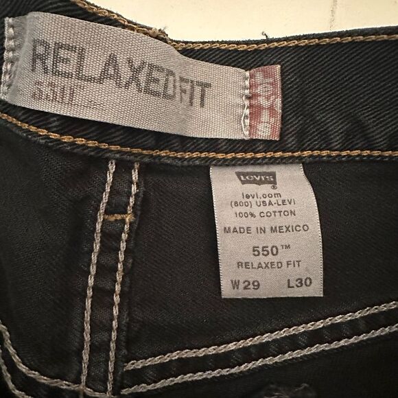 Women’s Recycled Levi’s Relaxed Fit 550 Denim Shorts, Sz 29 - Picture 8 of 8